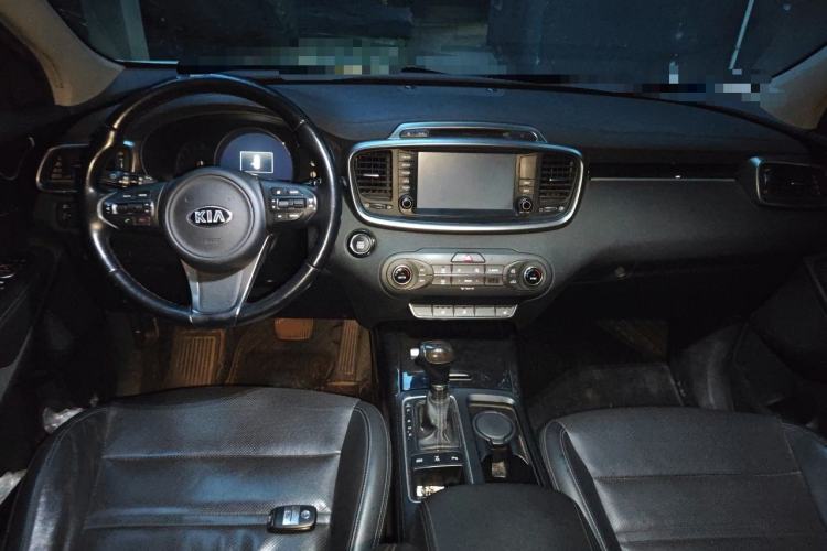 Used Kia Sorento 2015 Sorento L 2.4L Gasoline 4WD Elite Edition 7 Seats China IV Standard Center Console
