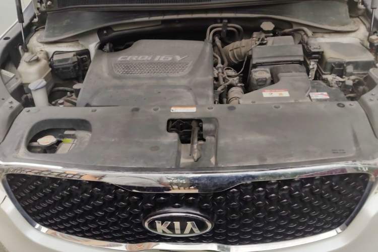 Used Kia Sorento 2015 Sorento L 2.2T Diesel 4WD Sport Edition 7 Seats Engine Bay