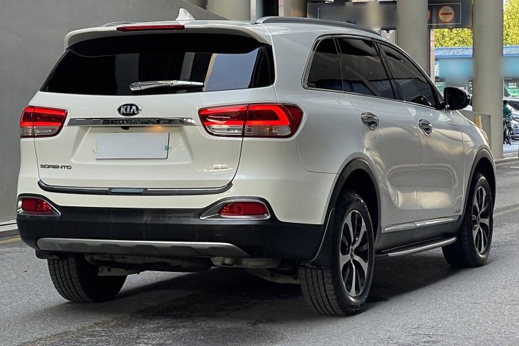 Used Kia Sorento 2015 Sorento L 2.2T Diesel 4WD Prestige Edition 7 Seats China IV Standard Exterior 6