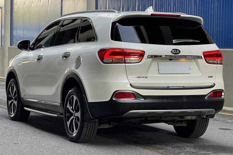 Used Kia Sorento 2015 Sorento L 2.2T Diesel 4WD Prestige Edition 7 Seats China IV Standard Exterior 8