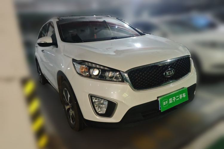 Used Kia Sorento 2015 Sorento L 2.4L Gasoline 4WD Sport Edition 5 Seats China IV Standard Front Right 45 Deg