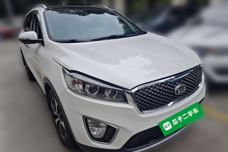 Used Kia Sorento 2015 Sorento L 2.4L Gasoline 4WD Elite Edition 7 Seats China V Emission Standard Front Right 45 Deg