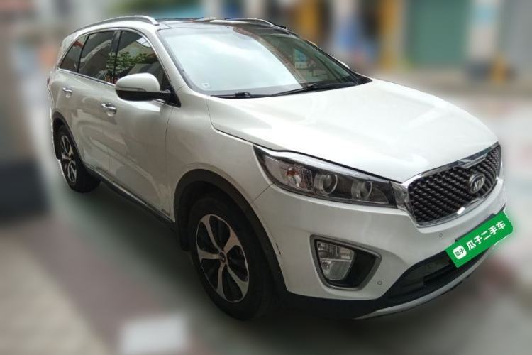 Used Kia Sorento 2015 Sorento L 2.4L Gasoline 4WD Elite Edition 7 Seats China V Emission Standard Front Right 45 Deg