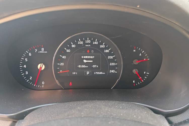Used Kia Sorento 2015 Sorento L 2.4L Gasoline 4WD Elite Edition 7 Seats China V Emission Standard Instrument Cluster