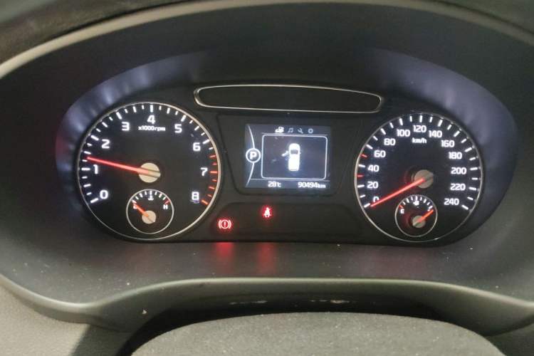 Used Kia Sorento 2015 Sorento L 2.4L Gasoline 4WD Sport Edition 5 Seats China IV Standard Instrument Cluster
