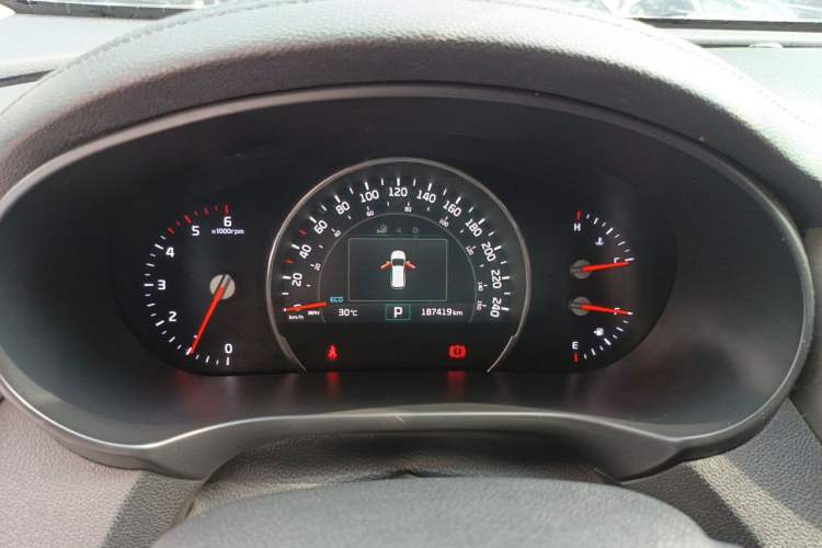 Used Kia Sorento 2015 Sorento L 2.2T Diesel 4WD Elite Edition 5 Seats China IV Standard Instrument Cluster