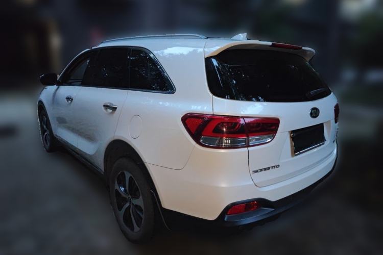 Used Kia Sorento 2015 Sorento L 2.4L Gasoline 4WD Elite Edition 7 Seats China IV Standard Rear Left 45 Deg