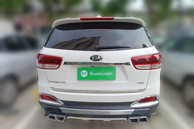 Used Kia Sorento 2015 Sorento L 2.2T Diesel 4WD Elite Edition 5 Seats China IV Standard Rear