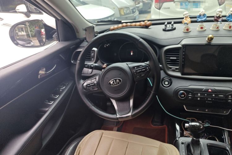 Used Kia Sorento 2015 Sorento L 2.4L Gasoline 4WD Elite Edition 7 Seats China V Emission Standard Steering Wheel