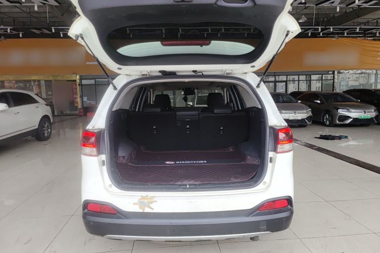 Used Kia Sorento 2015 Sorento L 2.4L Gasoline 4WD Elite Edition 5 Seats China IV Standard Trunk