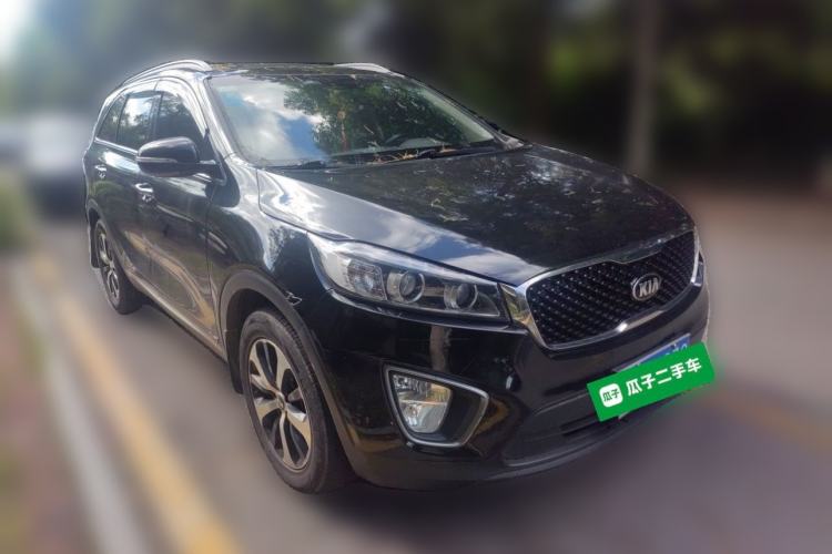 Used Kia Sorento 2016 Sorento L 2.2T Diesel 4WD Custom Edition 7 Seats China IV Standard Front Right 45 Deg