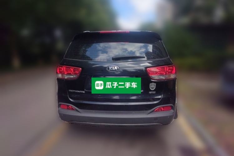 Used Kia Sorento 2016 Sorento L 2.2T Diesel 4WD Custom Edition 7 Seats China IV Standard Rear