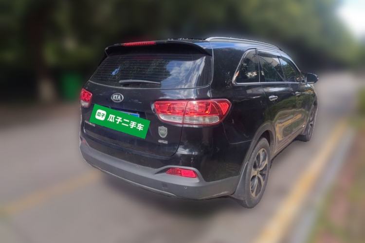 Used Kia Sorento 2016 Sorento L 2.2T Diesel 4WD Custom Edition 7 Seats China IV Standard Rear Right 45 Deg