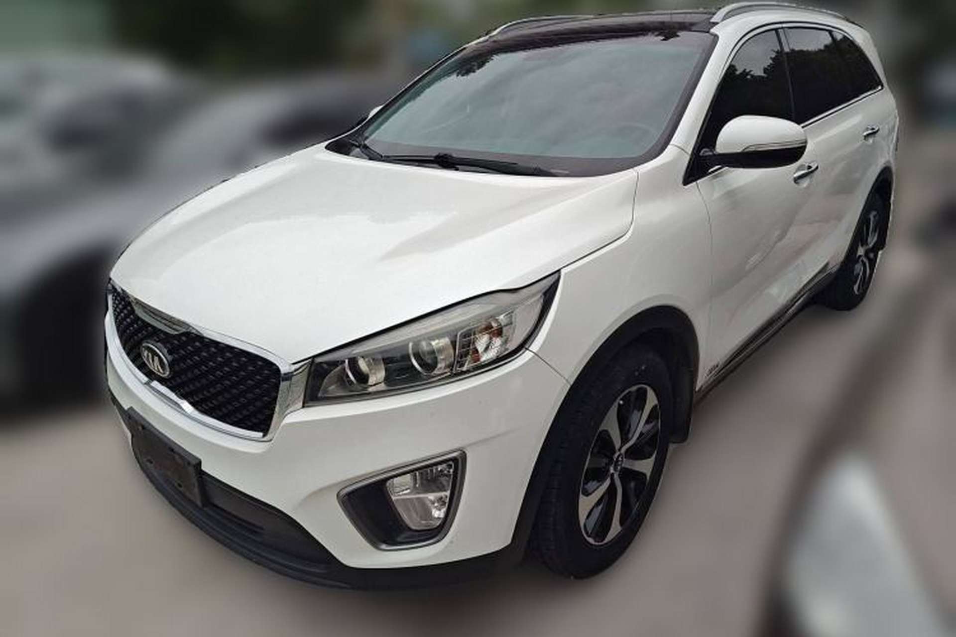 Used Kia Sorento 2016 Sorento L 2.4L Gasoline 4WD Custom Edition 7 Seats Emission Standard China V Front Left 45 Deg