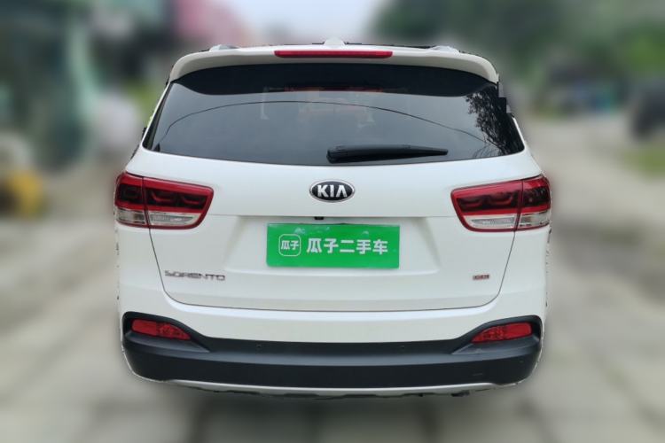 Used Kia Sorento 2016 Sorento L 2.4L Gasoline 4WD Custom Edition 7 Seats Emission Standard China V Rear