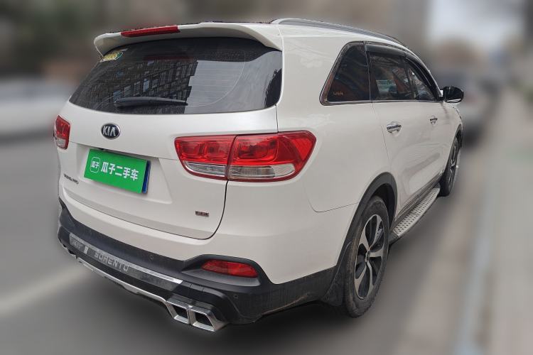 Used Kia Sorento 2016 Sorento L 2.4L Gasoline 4WD Custom Edition 7 Seats Emission Standard China V Rear Right 45 Deg