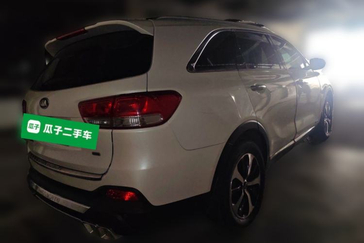 Used Kia Sorento 2016 Sorento L 2.4L Gasoline 4WD Custom Edition 5 Seats China IV Standard Rear Right 45 Deg