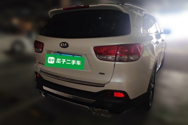 Used Kia Sorento 2016 Sorento L 2.4L Gasoline 4WD Custom Edition 5 Seats China IV Standard Rear
