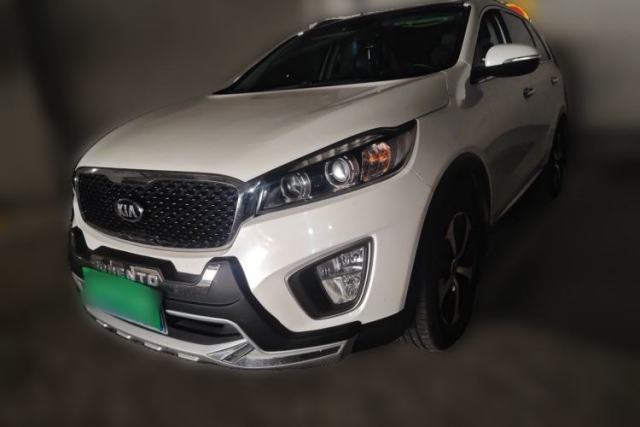 Used Kia Sorento 2016 Sorento L 2.4L Gasoline 4WD Custom Edition 5 Seats China IV Standard