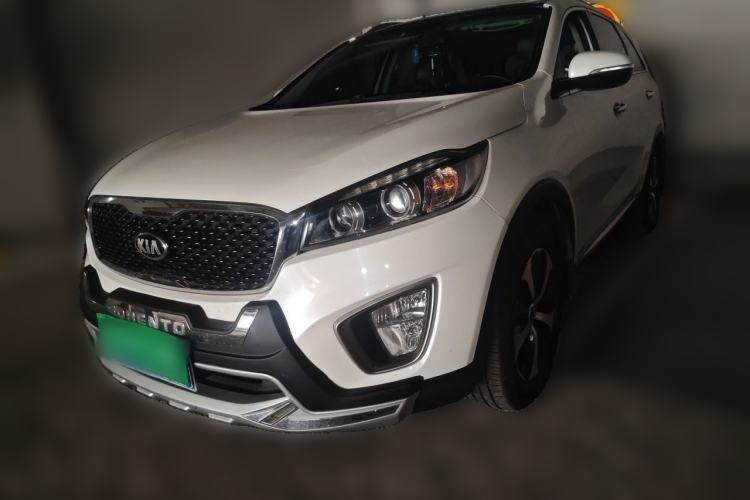Used Kia Sorento 2016 Sorento L 2.4L Gasoline 4WD Custom Edition 5 Seats China IV Standard Guazi used car, China used car export, Used car for sale, Used cars, Cheapest cars for sale
