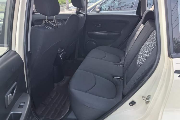 Used Kia Soul 2013 1.6L MT GL Interior 3