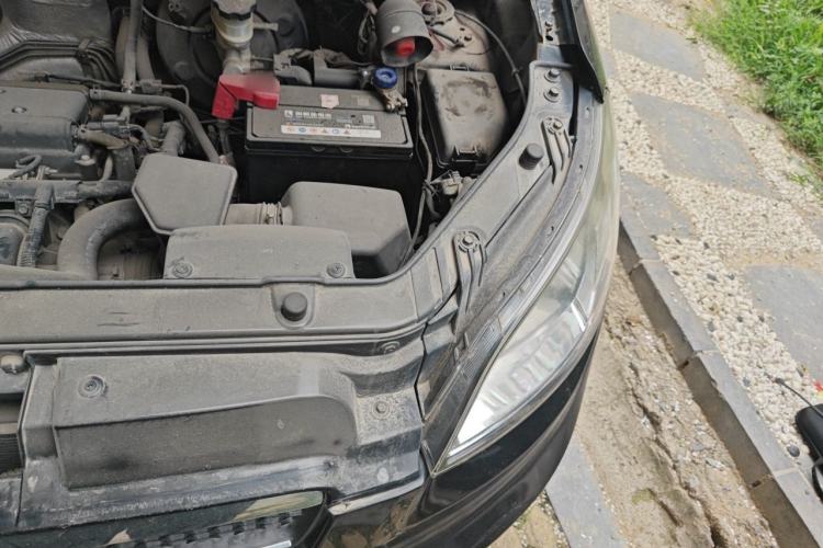 Used Kia Soul 2010 1.6L AT GL Engine Bay Left