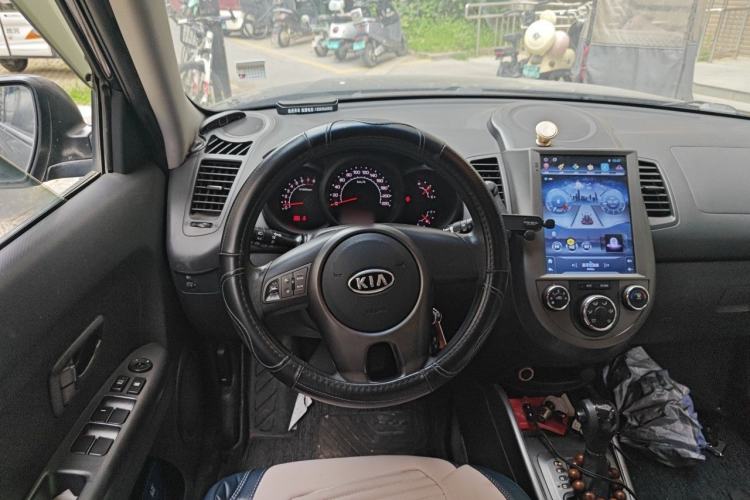 Used Kia Soul 2010 1.6L AT GL Steering Wheel