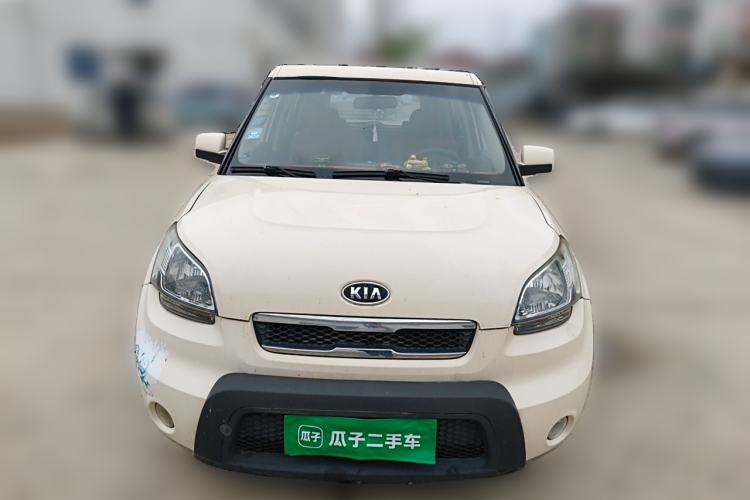 Used Kia Soul 2010 1.6L AT Premium Front