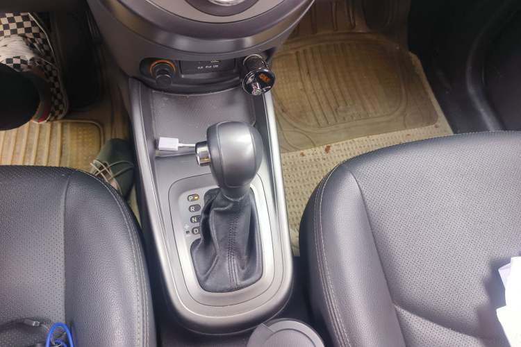 Used Kia Soul 2010 1.6L AT GLS Gear Lever