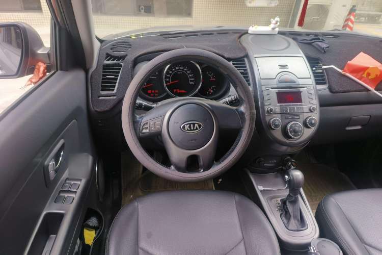 Used Kia Soul 2010 1.6L AT GLS Steering Wheel