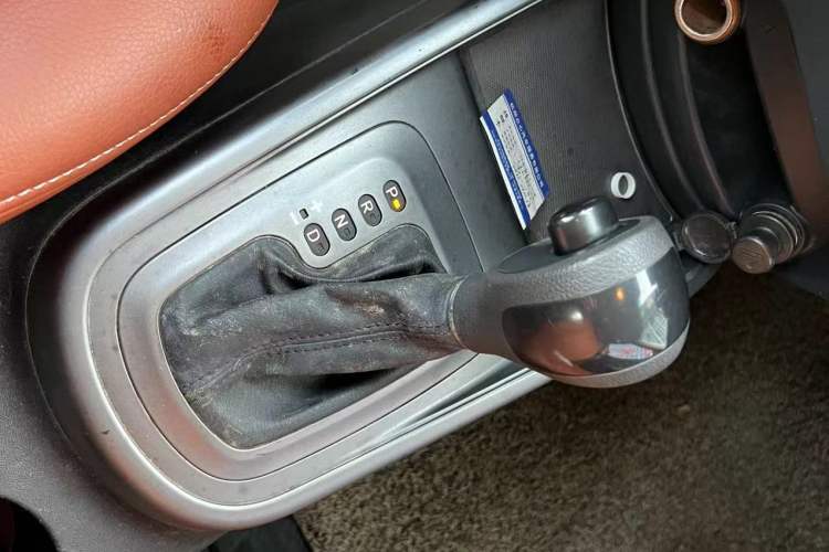 Used Kia Soul 2010 1.6L AT GL Gear Lever