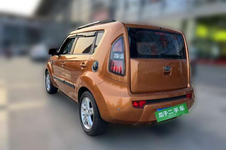 Used Kia Soul 2010 1.6L AT GL Rear Left 45 Deg