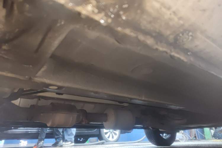 Used Kia Soul 2010 1.6L AT Premium Chassis Front Left