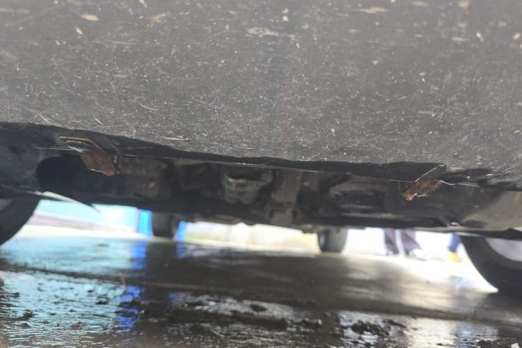 Used Kia Soul 2010 1.6L AT GLS Chassis Front