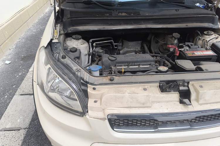 Used Kia Soul 2010 1.6L AT GL Engine Bay Right