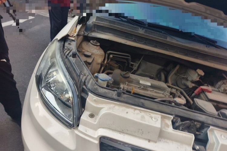 Used Kia Soul 2010 1.6L MT GL Engine Bay Right