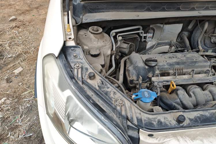 Used Kia Soul 2010 1.6L MT GLS Engine Bay Right
