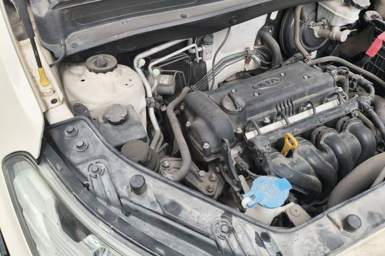 Used Kia Soul 2010 1.6L MT GL Engine Bay Right