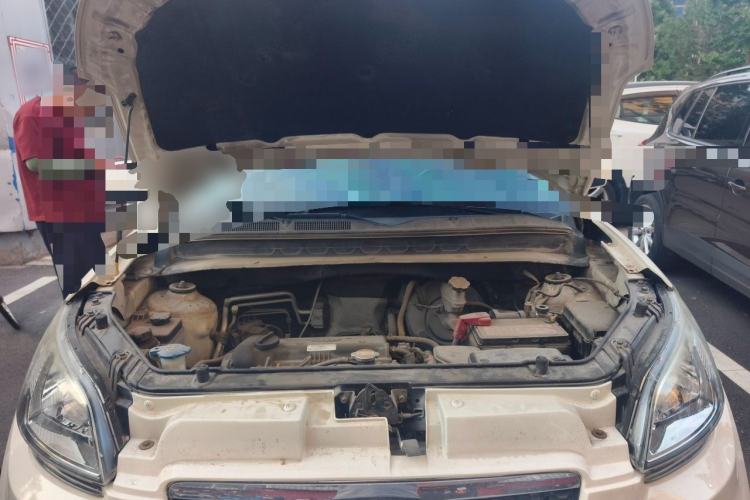 Used Kia Soul 2010 1.6L MT GL Engine Bay