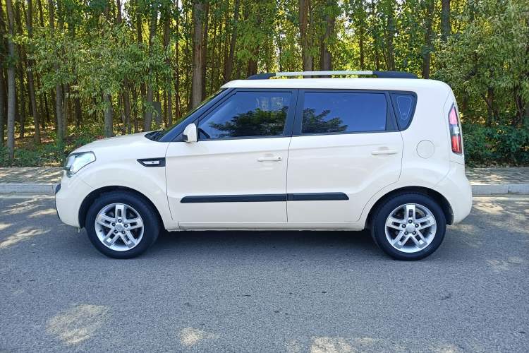 Used Kia Soul 2010 1.6L AT GL Exterior 3