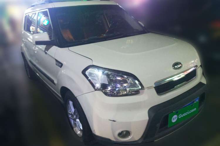 Used Kia Soul 2010 1.6L MT GL Front Right 45 Deg