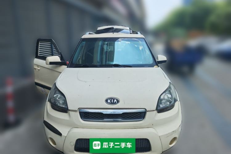 Used Kia Soul 2010 1.6L AT GL Front