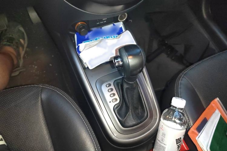 Used Kia Soul 2010 1.6L AT GLS Gear Lever