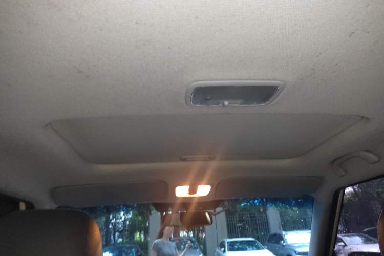Used Kia Soul 2010 1.6L AT GLS Headliner