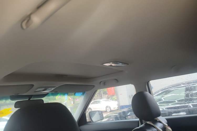 Used Kia Soul 2010 1.6L AT Premium Headliner