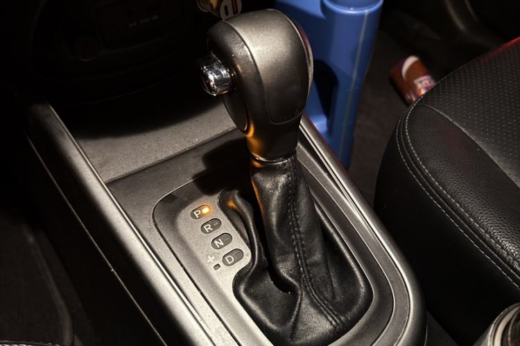 Used Kia Soul 2010 1.6L AT GLS Interior 5