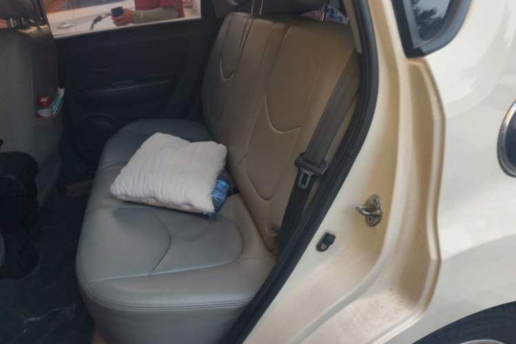 Used Kia Soul 2010 1.6L MT GL Left Rear Seat