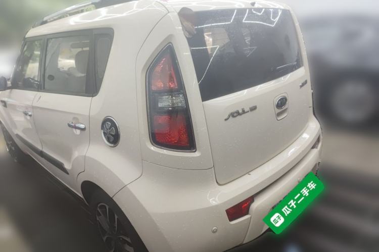 Used Kia Soul 2010 1.6L AT Premium Rear Left 45 Deg