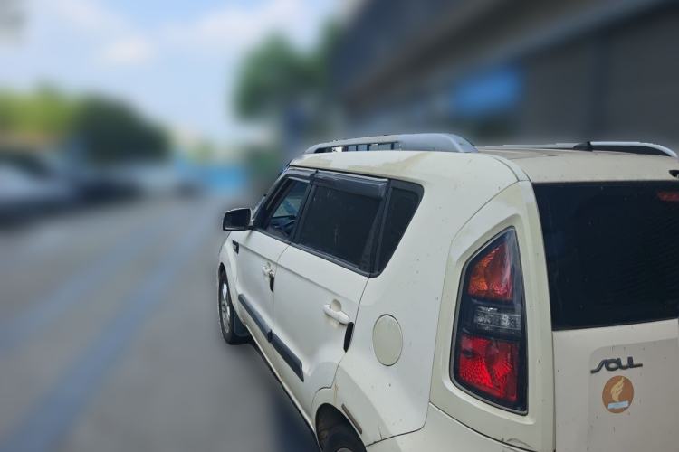 Used Kia Soul 2010 1.6L AT GL Rear Left 45 Deg