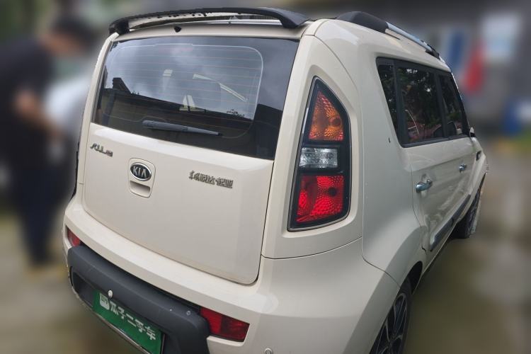 Used Kia Soul 2010 1.6L AT GLS Rear Right 45 Deg
